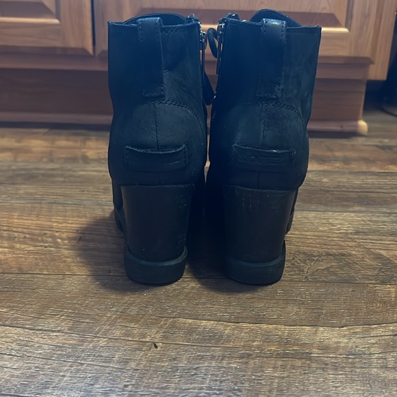 Sorel Joan Uptown Lace Up With Zipper Size 8 - Picture 3 of 8